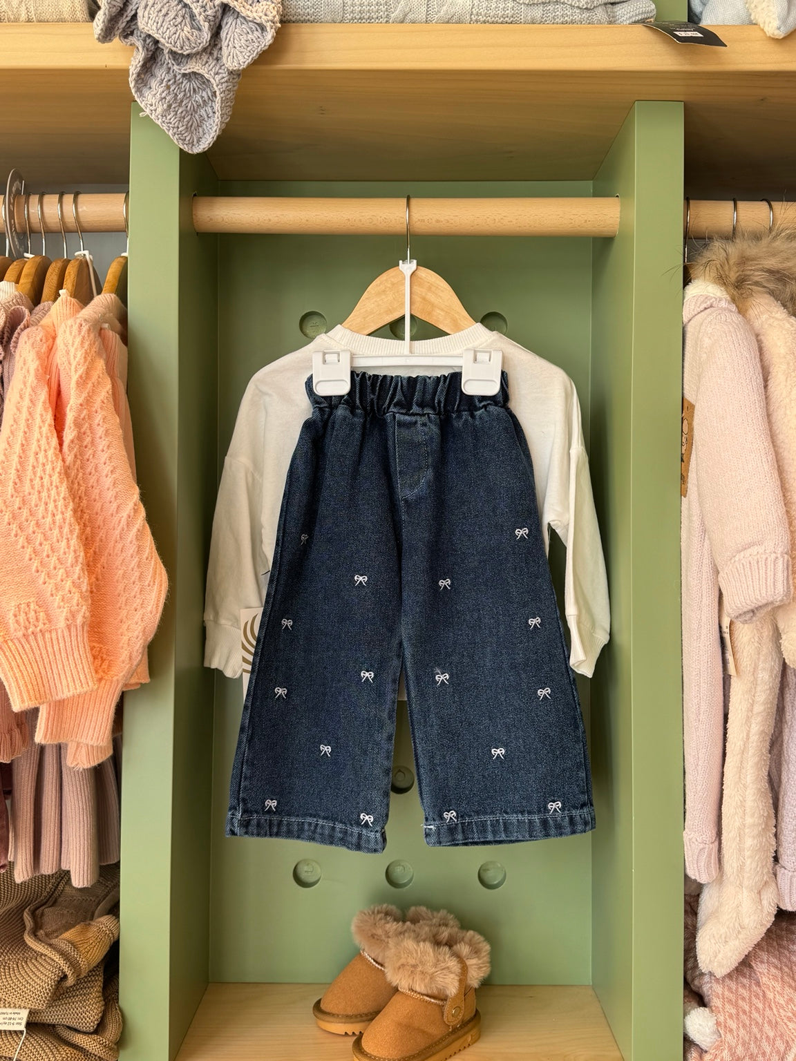 Girl 2pcs Denim/White Sweatshirt Back