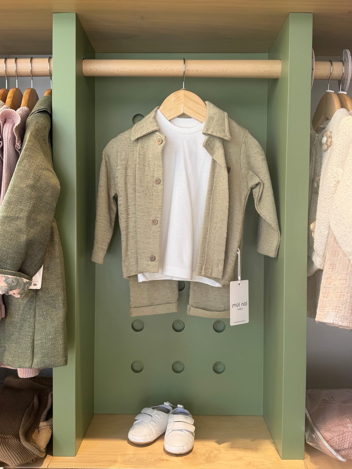 BabyBoy 3pcs Olive Set + White T-Shirt front