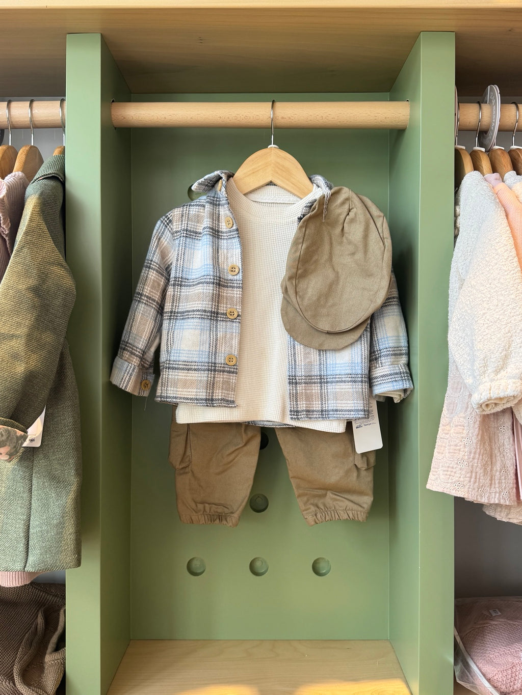 BabyBoy 3pcs Havane Checkered Set + Hat front