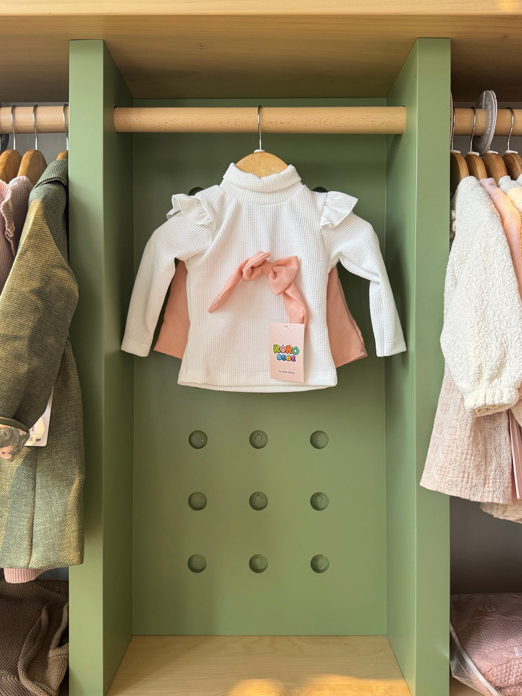 BabyGirl 2pcs Pink Salmon Skirt Set front