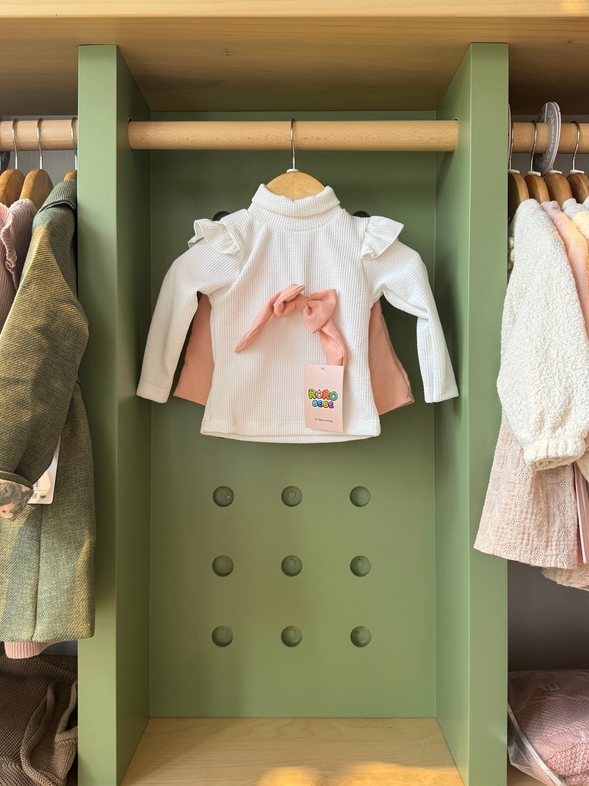 BabyGirl 2pcs Pink Salmon Skirt Set front
