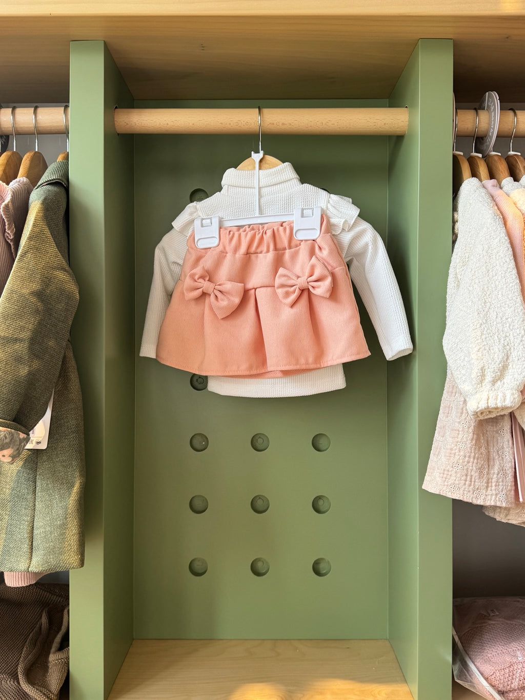 BabyGirl 2pcs Pink Salmon Skirt Set back