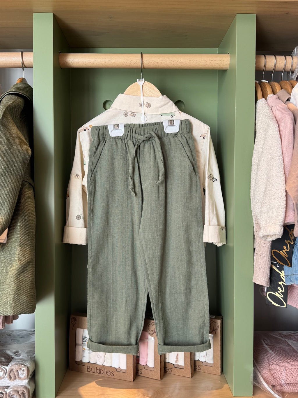Boy 2pcs Olive Green Pant Car Shirt back