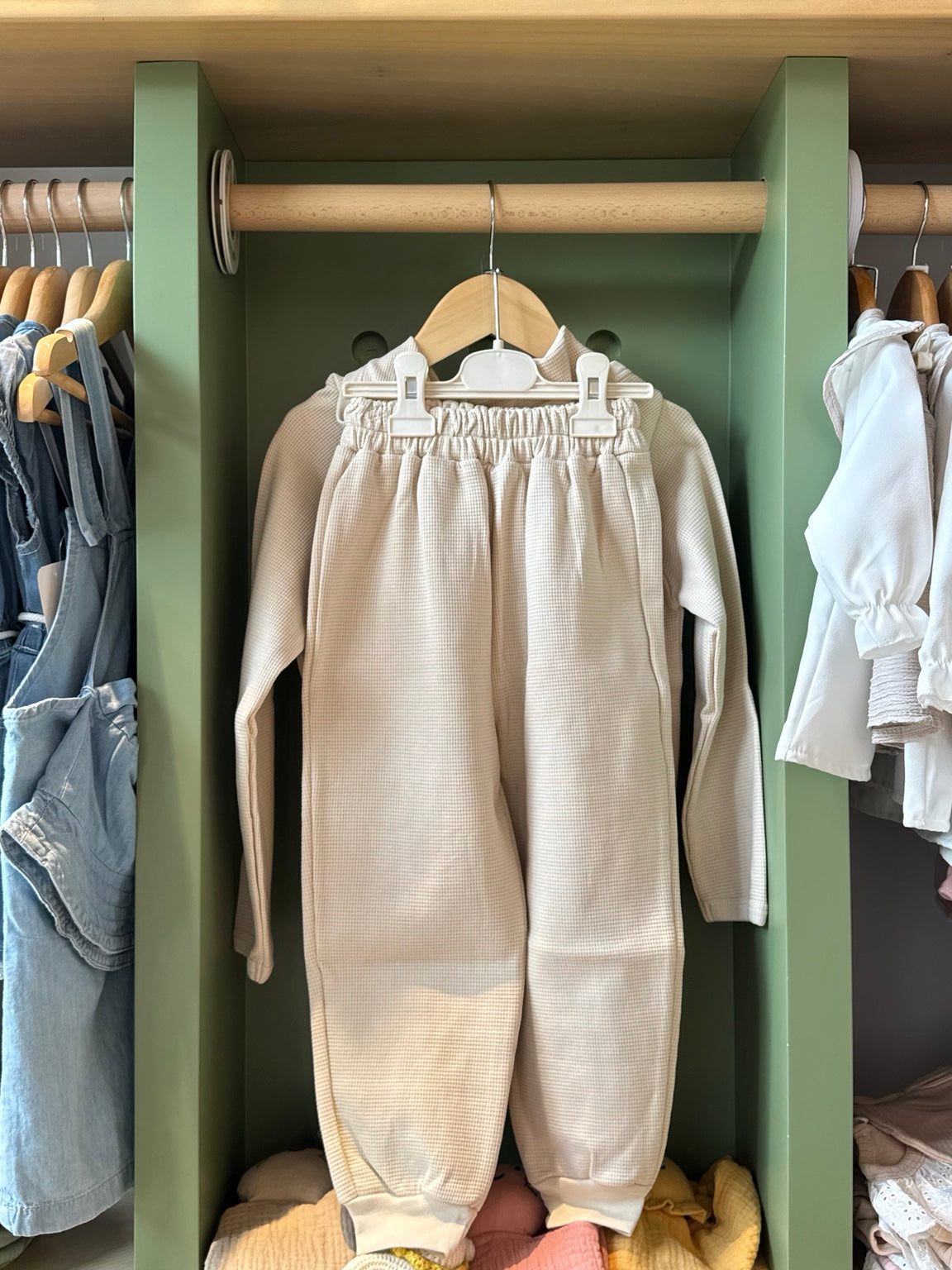 Boy/Girl Beige Waffle Cotton Set - pants