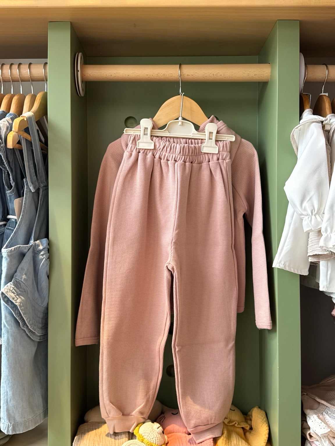 Girl 2pcs Pink Waffle Cotton Set - pants