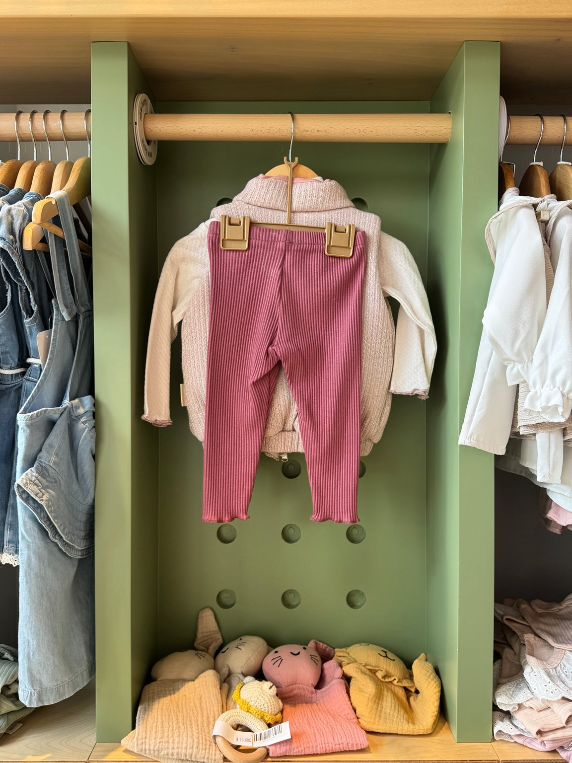 BabyGirl 3pcs Pink Legging/Gilet alternate view