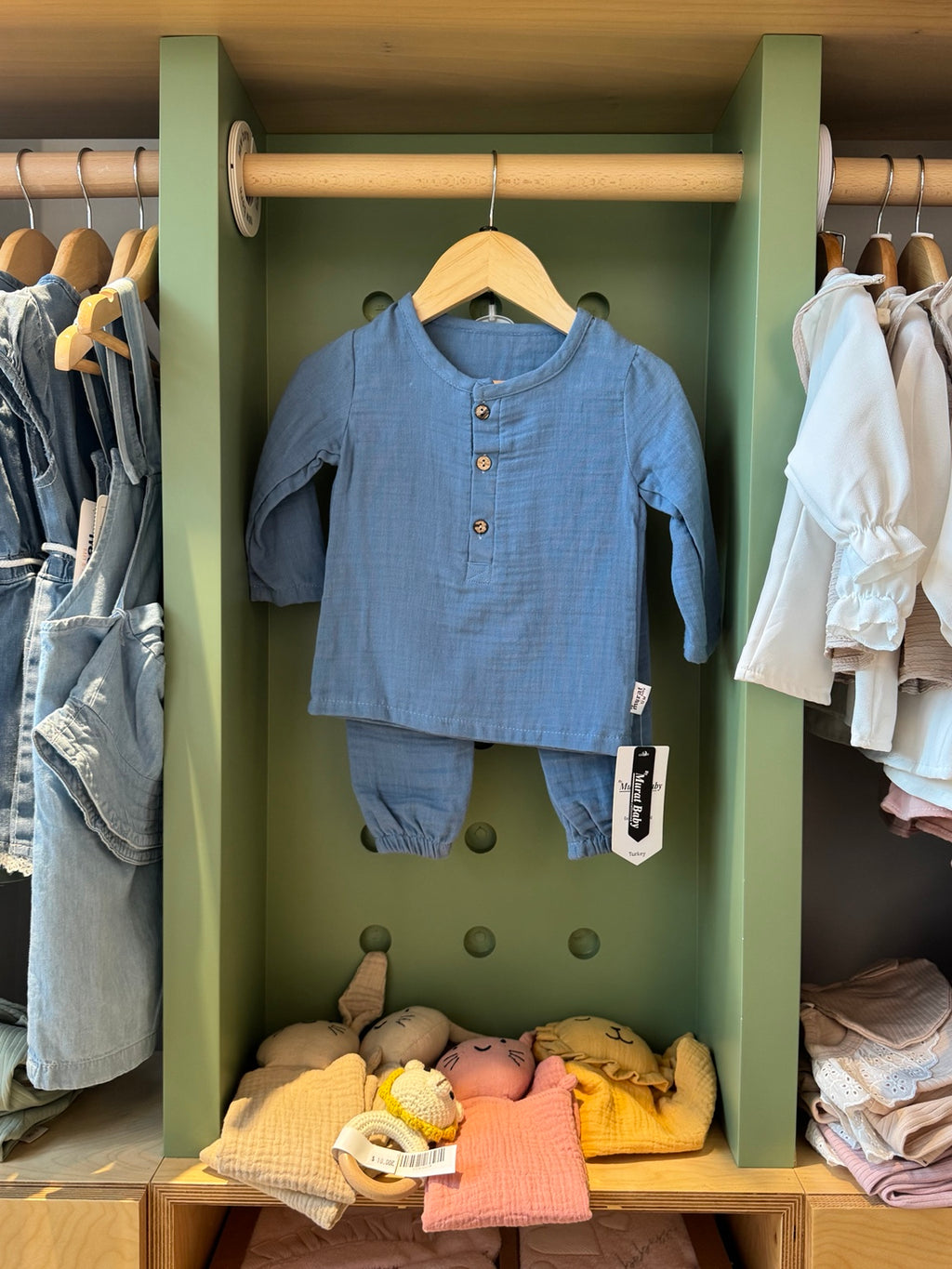 BabyBoy 2pcs Blue Linen Set front