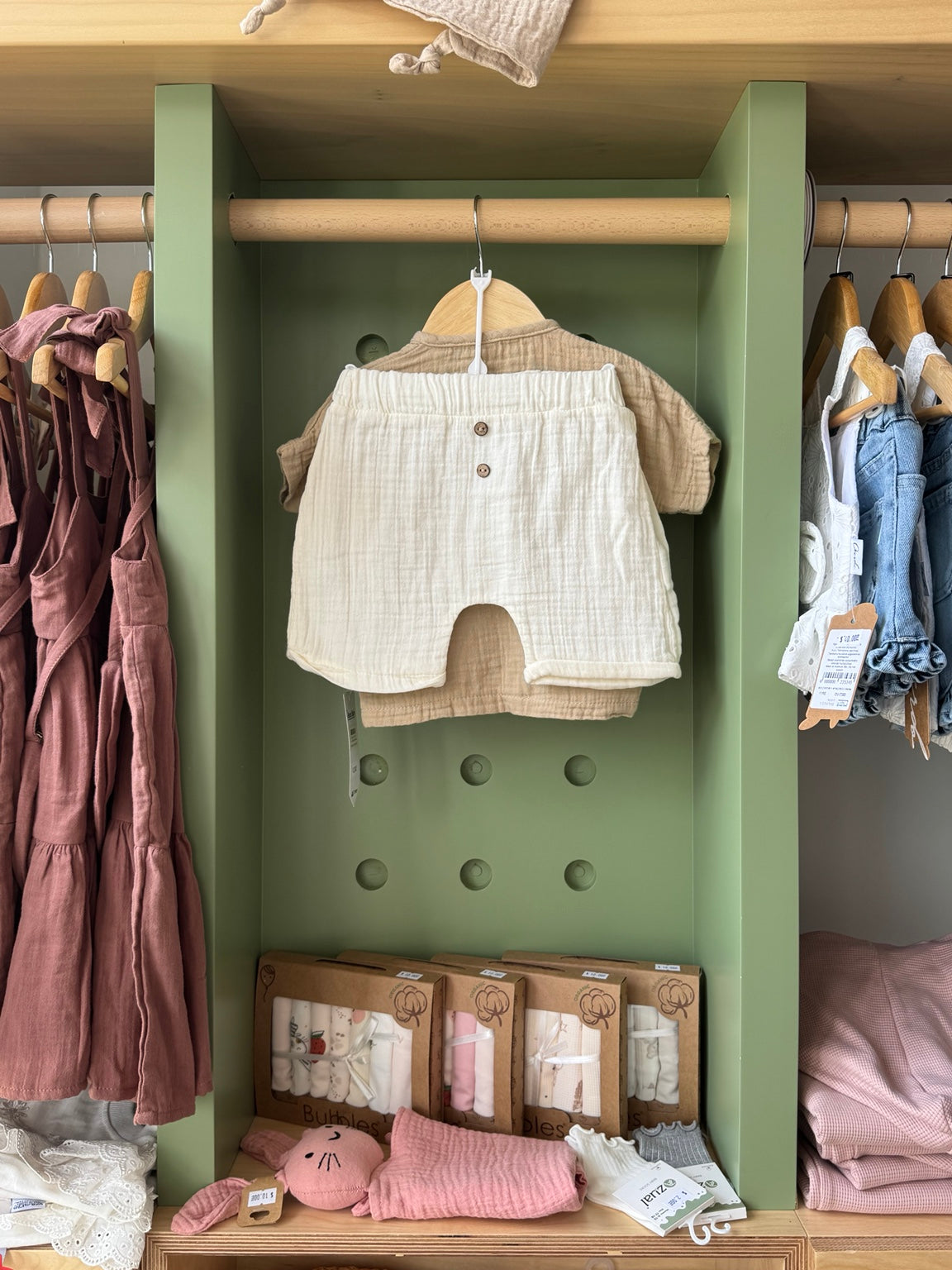 BabyBoy 2pcs Linen Beige Set - back