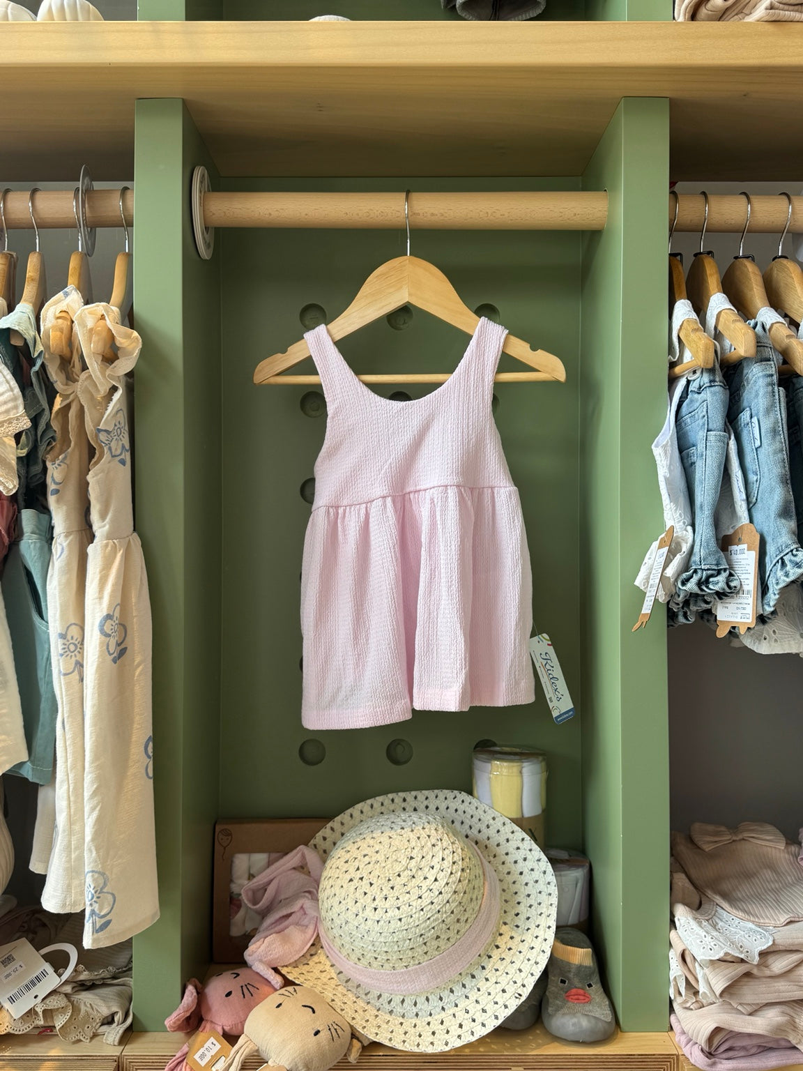 BabyGirl Pink Dress + Hat - front