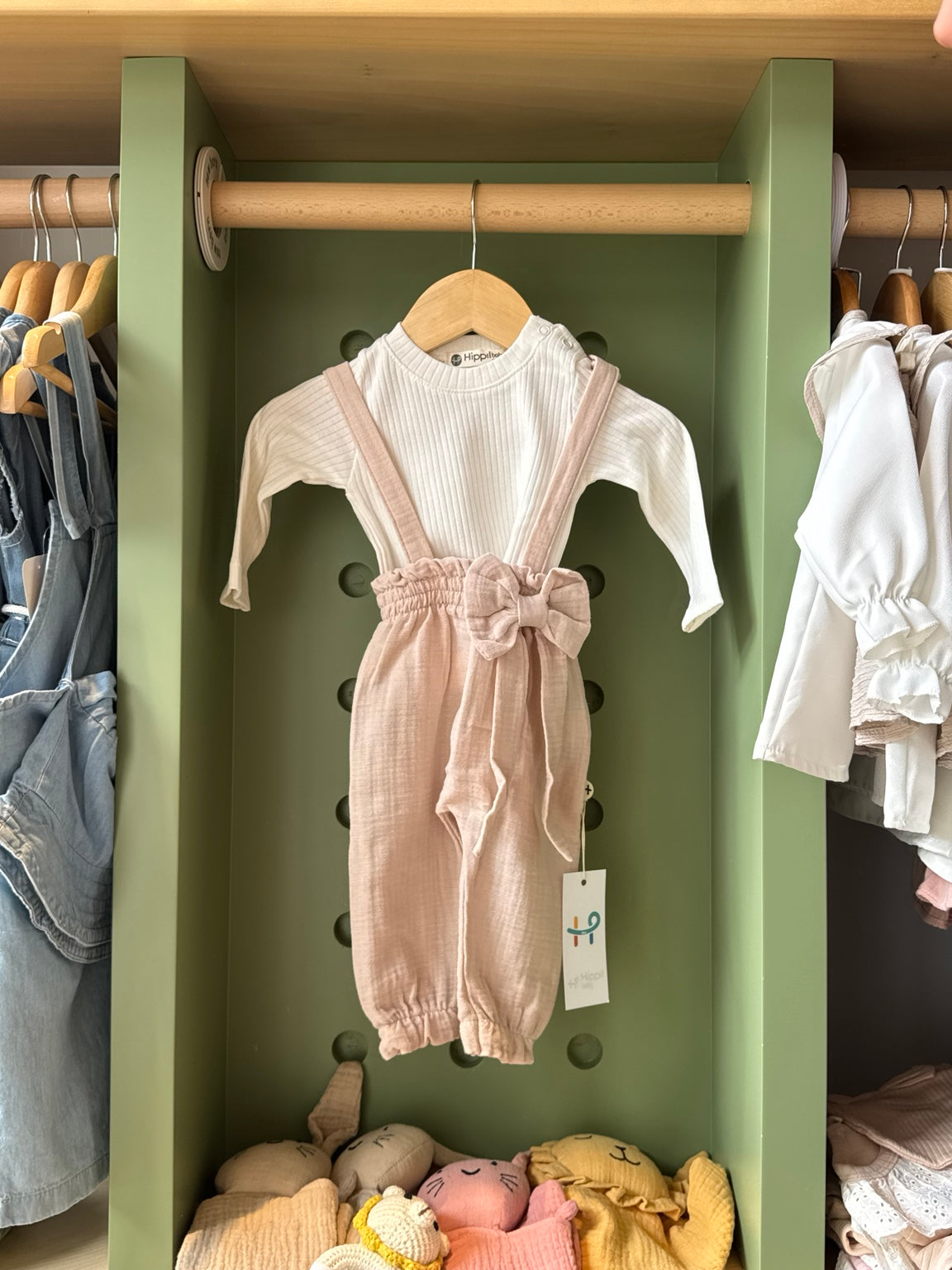 BabyGirl 2pcs Linen Salopette Set front